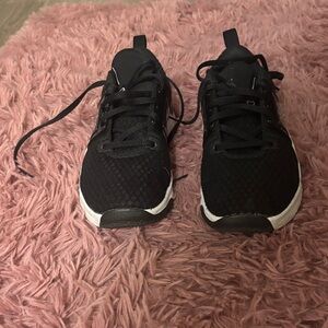 Nike Black Athletic Shoes